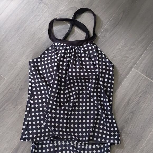 NWOT Woman's Polka Dot Swimming Suit Size S/M - Picture 3 of 8